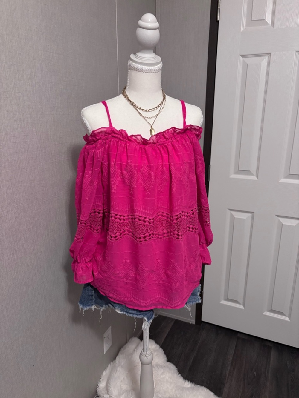 Women's Fuchsia Off-Shoulder Peasant Top